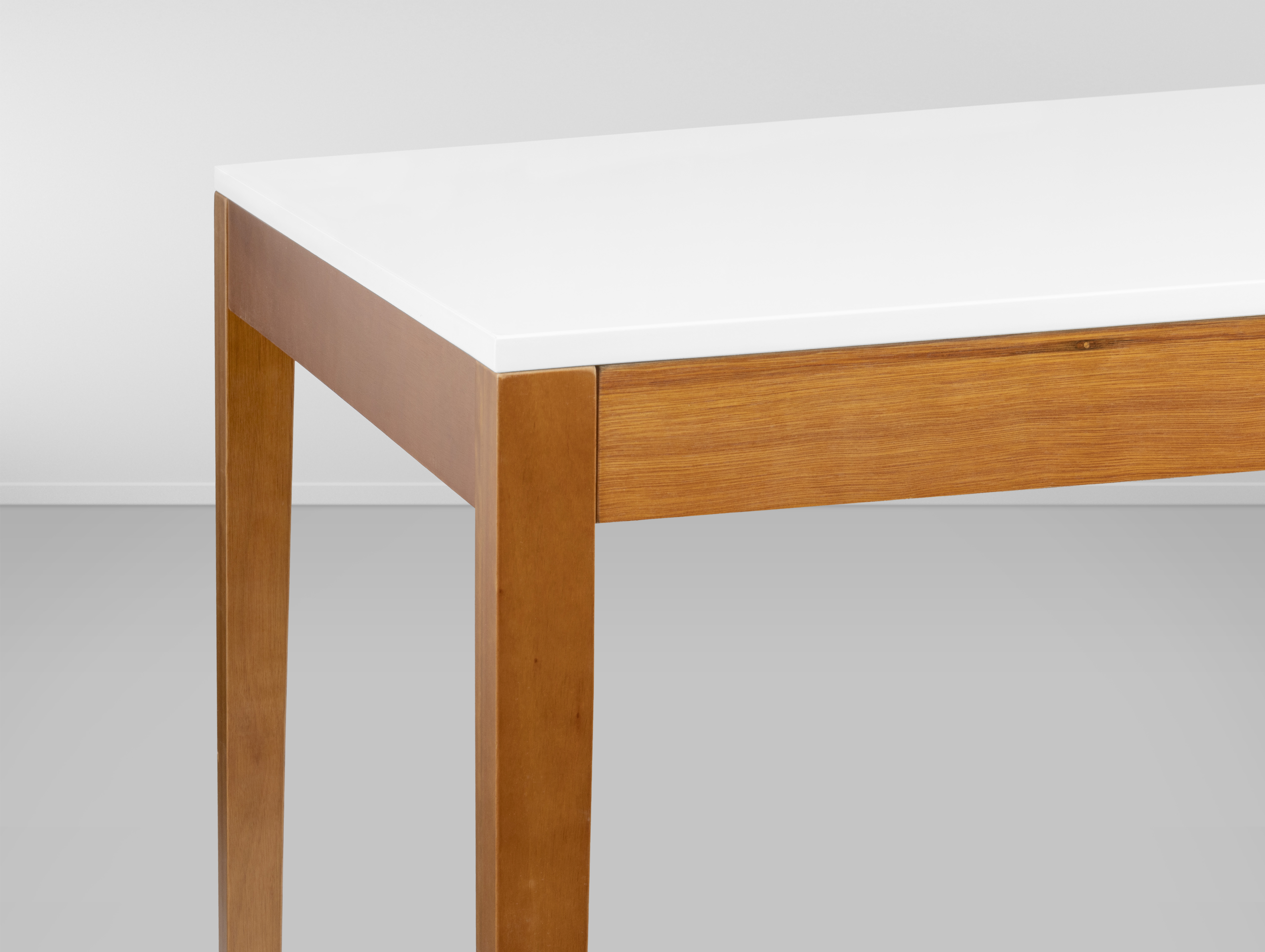 Mesa Dalia - Branco L:1,35 P:0,8