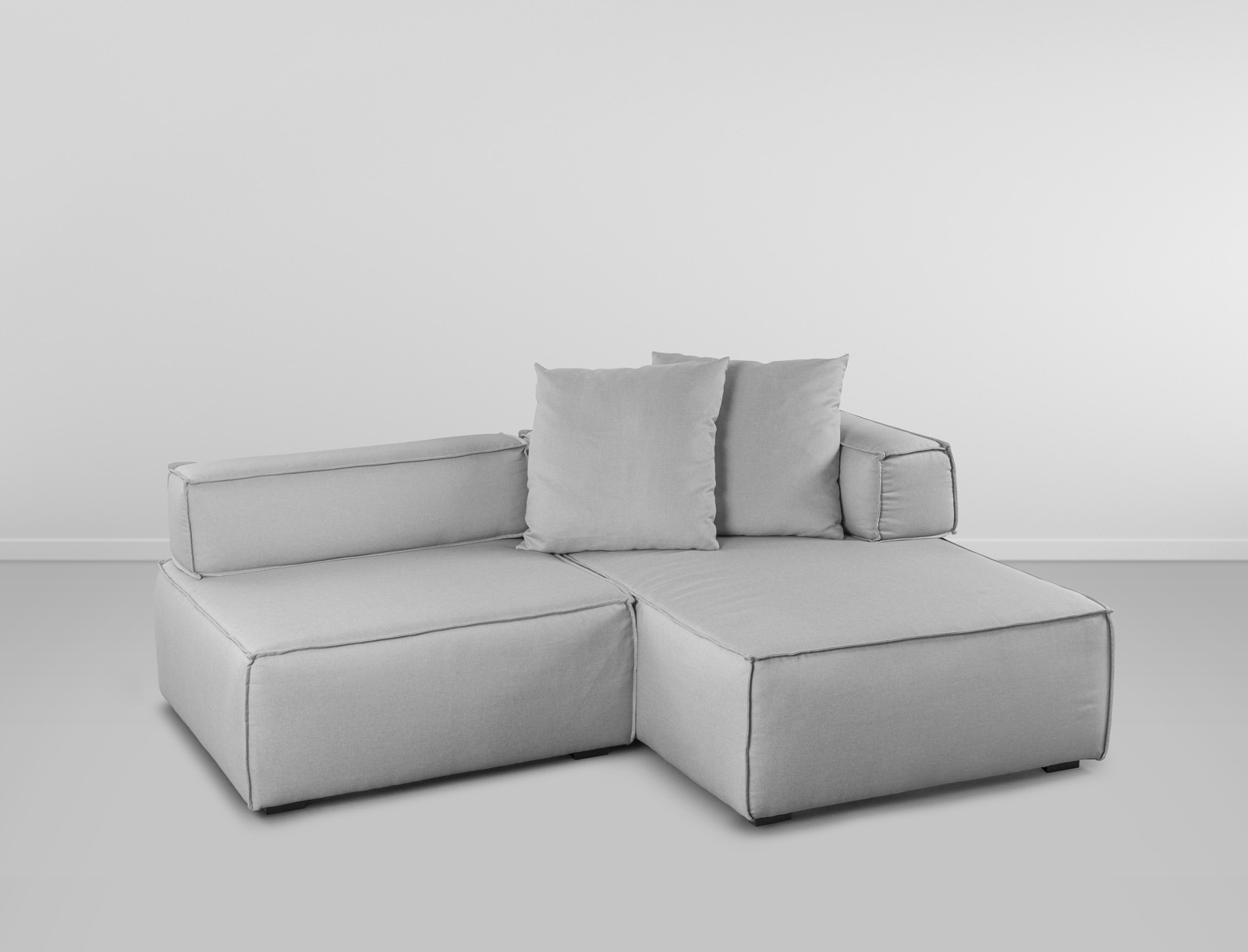 Sofa Ibirapuera c/ 2 Mod. Encosto e Almofada - Cinza Claro L:2m